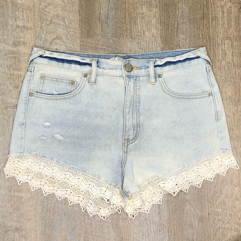 FREE PEOPLE Lacey denim shorts
